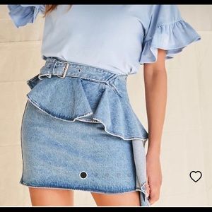 Flounce Cuff Boxy Tee